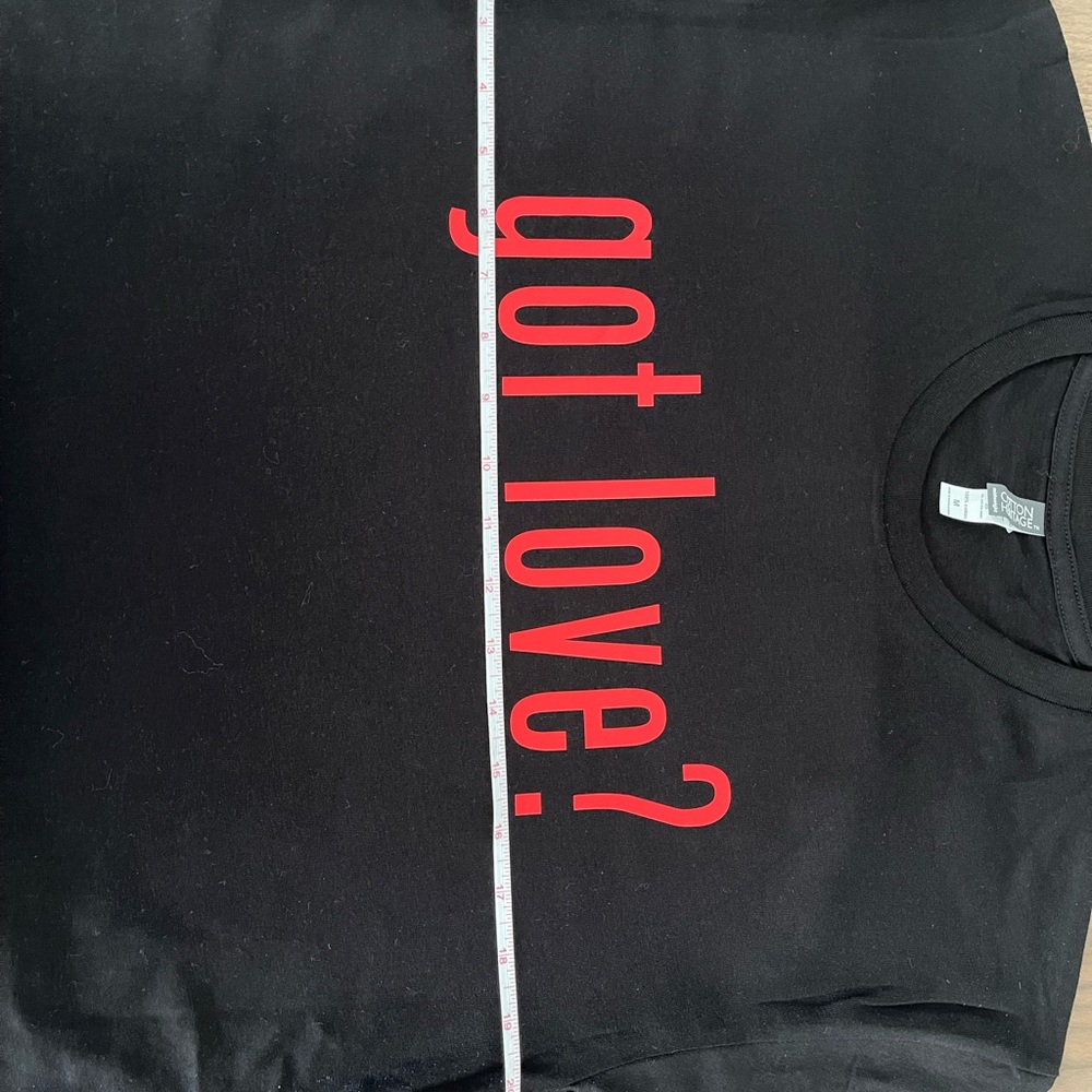 NWOT Got Love? T-Shirt - Picture 8 of 9